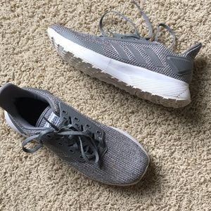 Womens Adidas Cloud Foam sneakers